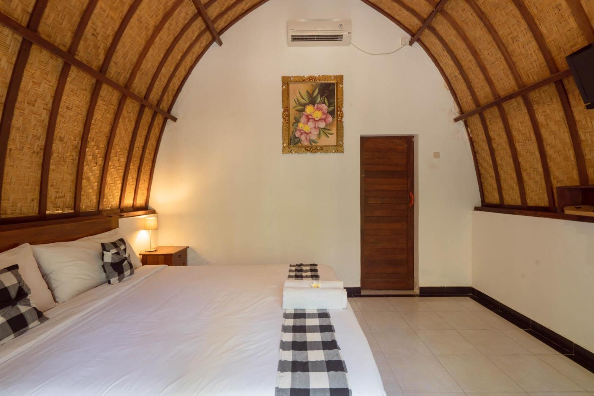 Ratu Cottage By Ourstory Travels Batununggul Extérieur photo