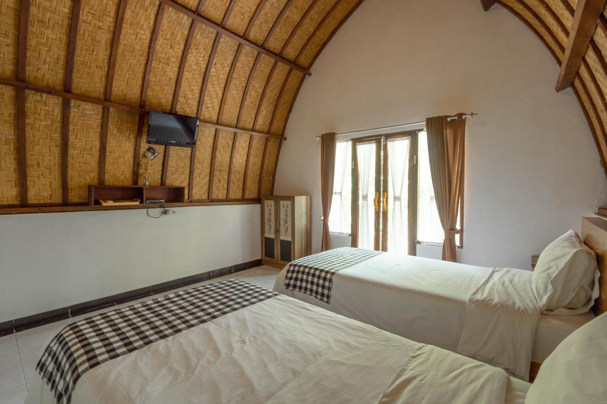 Ratu Cottage By Ourstory Travels Batununggul Extérieur photo