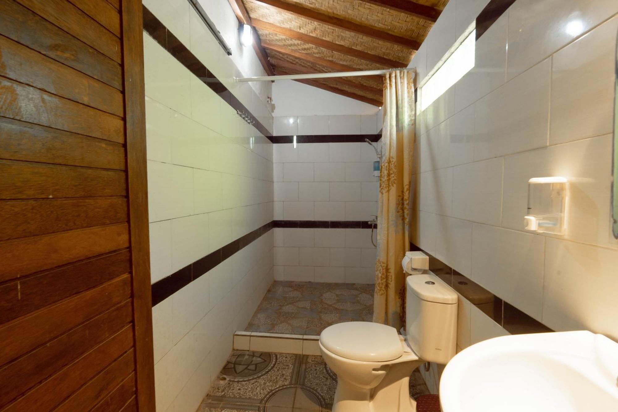 Ratu Cottage By Ourstory Travels Batununggul Extérieur photo