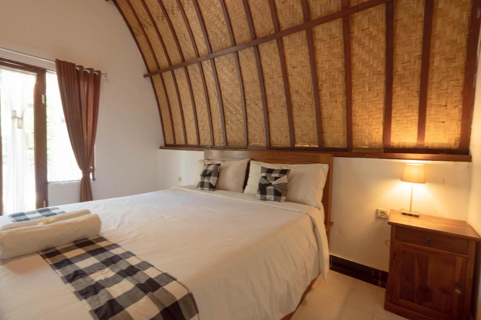 Ratu Cottage By Ourstory Travels Batununggul Extérieur photo