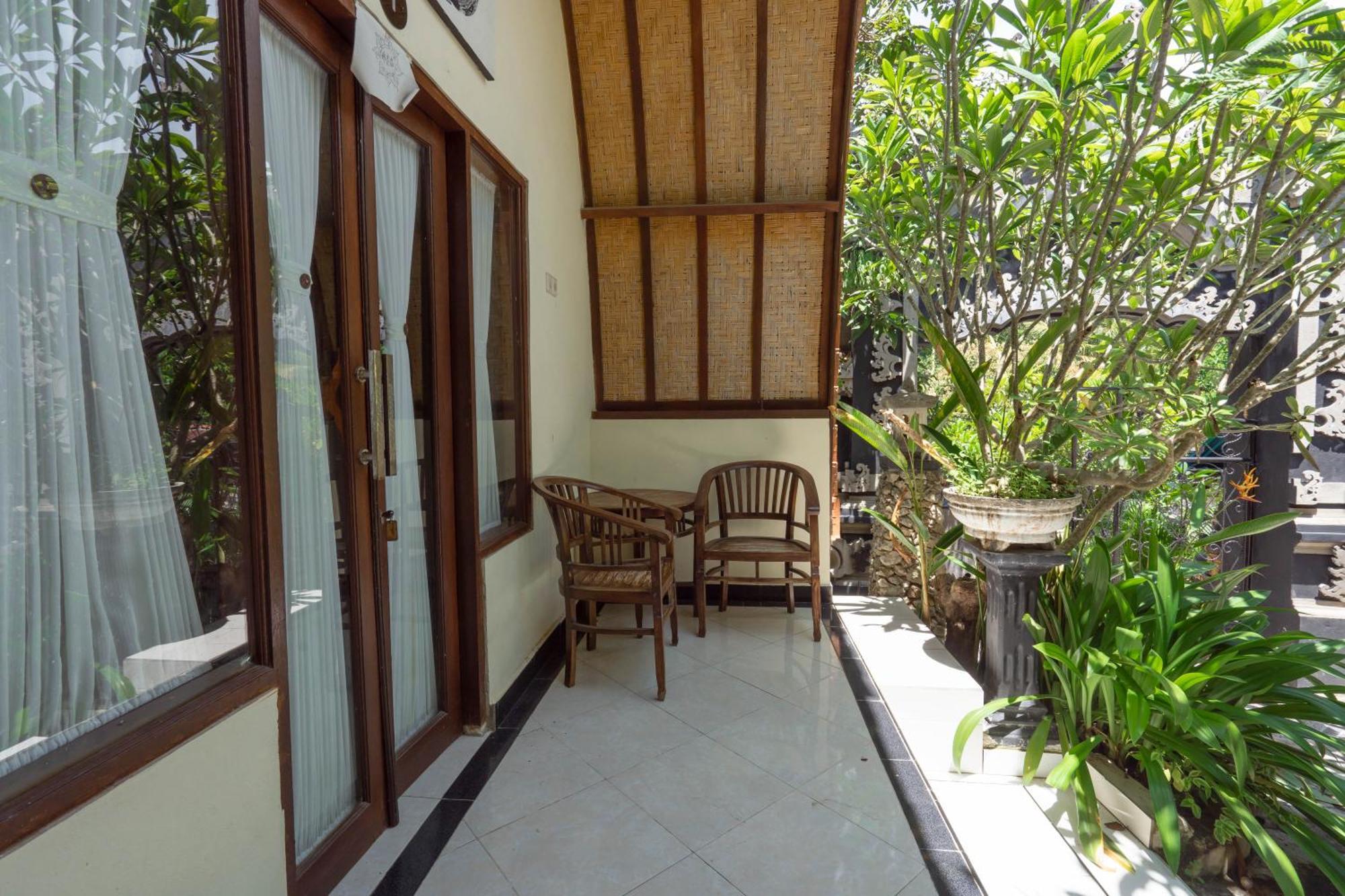 Ratu Cottage By Ourstory Travels Batununggul Extérieur photo
