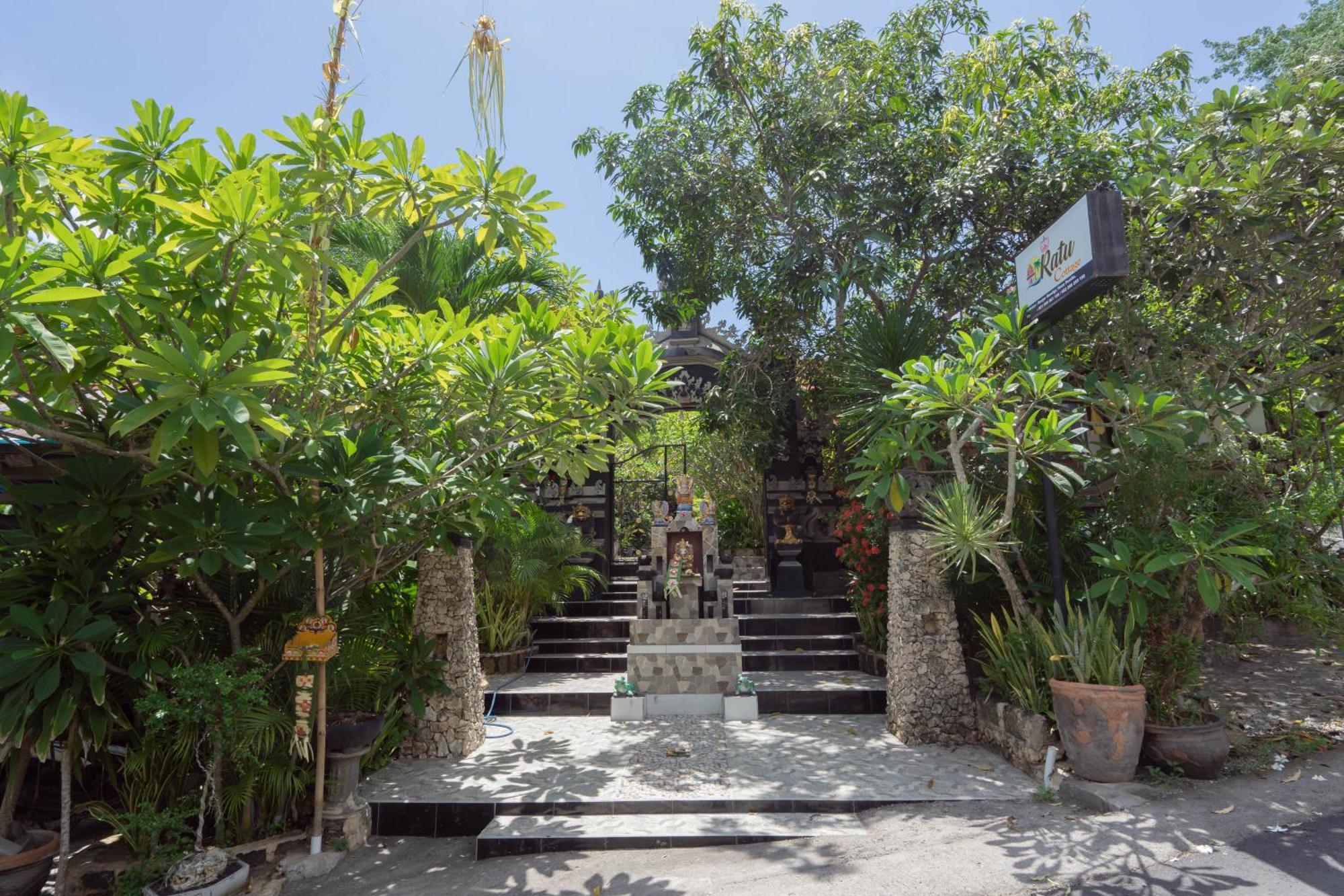 Ratu Cottage By Ourstory Travels Batununggul Extérieur photo